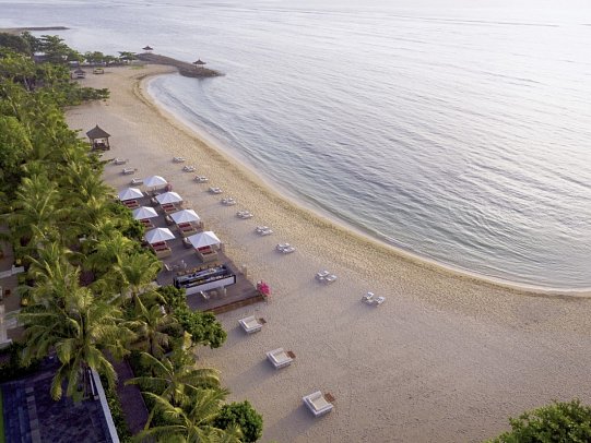 The Royal Santrian Luxury Beach Villas