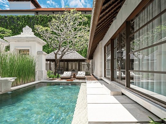 The Royal Santrian Luxury Beach Villas - Wohnbeispiel Deluxe Pool Villa (Zimmercodierung VD1)