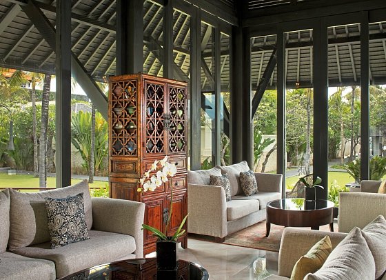 The Royal Santrian Luxury Beach Villas