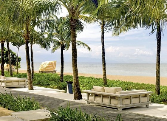The Royal Santrian Luxury Beach Villas