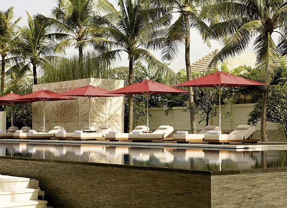 The Royal Santrian Luxury Beach Villas