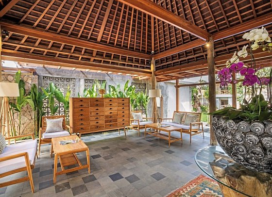 Dinara Ubud