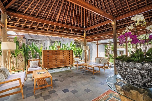 Dinara Ubud