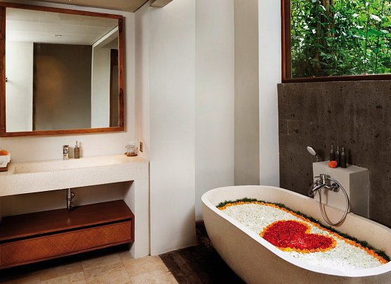 Dinara Ubud - Beispiel Bad Dinara Suite (Zimmercodierung WX1)