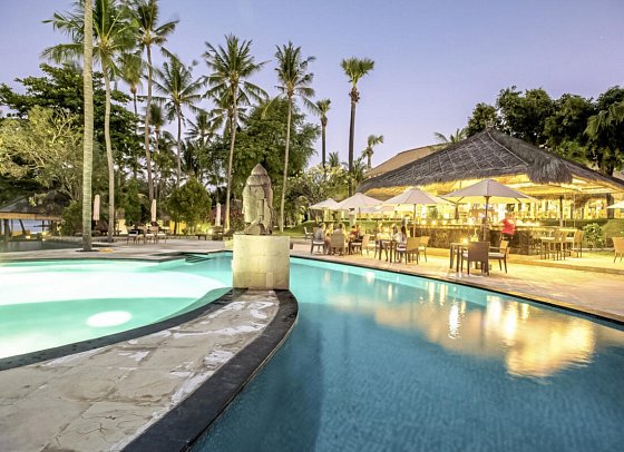 Siddhartha Ocean Front Resort & Spa