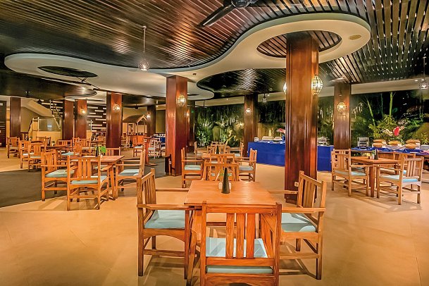 d'Nusa Beach Club and Resort