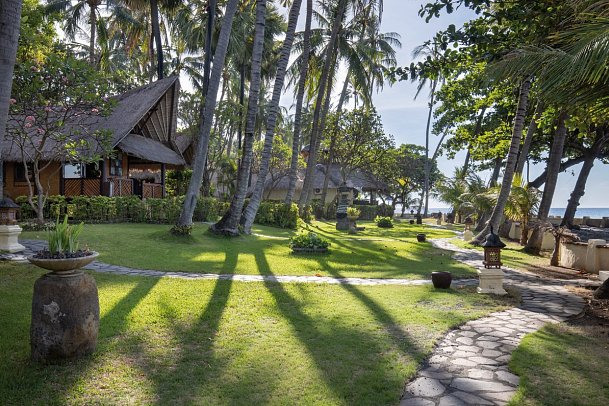 Alam Anda Ocean Front Resort & Spa