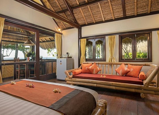 Alam Anda Ocean Front Resort & Spa - Wohnbeispiel Seaview Bungalow (Zimmercodierung BBM)