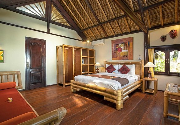 Alam Anda Ocean Front Resort & Spa - Wohnbeispiel Seaview Bungalow (Zimmercodierung BBM)