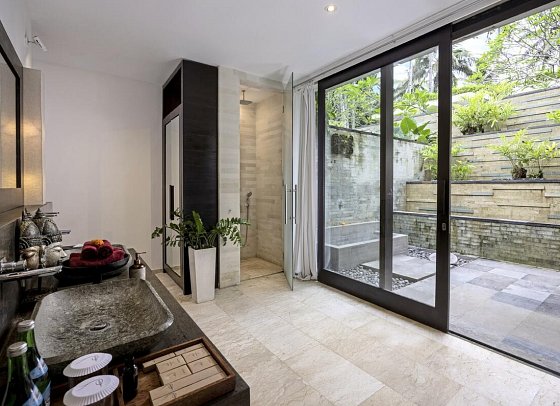 Kelapa Retreat & Spa - Beispiel Bad Beach Villa (Zimmercodierung VBO)
