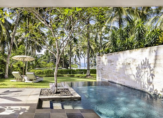 Kelapa Retreat & Spa - Beispiel Außenbereich Ocean Pool Villa (Zimmercodierung V1R)