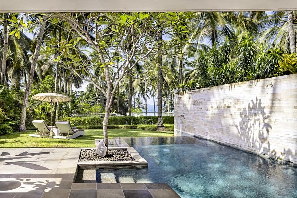 Kelapa Retreat & Spa - Beispiel Außenbereich Ocean Pool Villa (Zimmercodierung V1R)