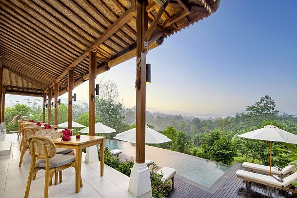Devani Resort Sidemen