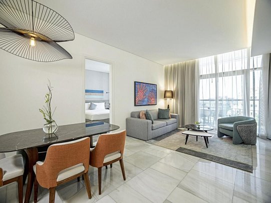 Th8 Palm Dubai Beach Resort, Vignette Collection - Wohnbeispiel One Bedroom Suite Arabian Sea View (Zimmercodierung WBM)