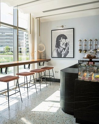 Th8 Palm Dubai Beach Resort, Vignette Collection