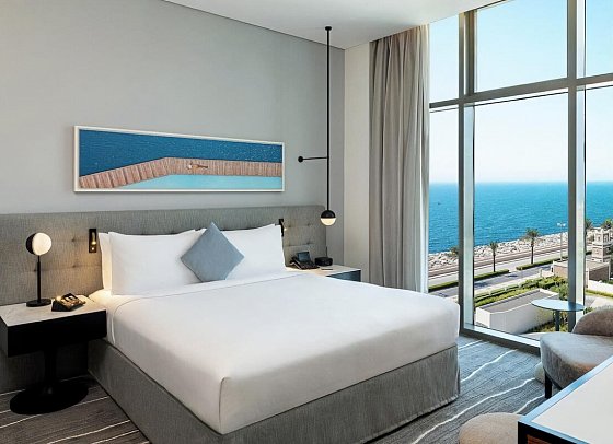 Th8 Palm Dubai Beach Resort, Vignette Collection - Wohnbeispiel Deluxe Room Arabian Sea View (Zimmercodierung DBM)