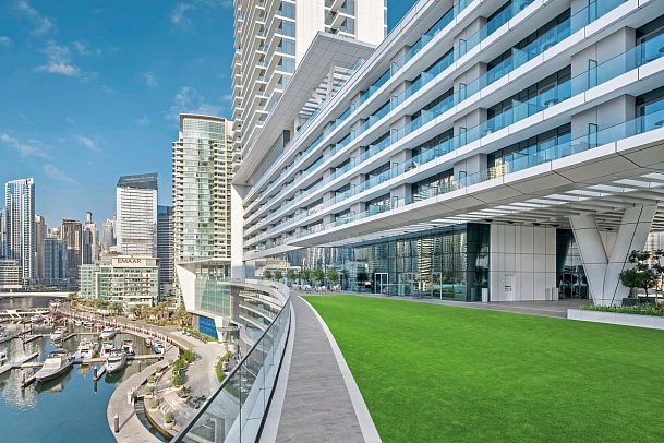 Vida Dubai Marina & Yacht Club