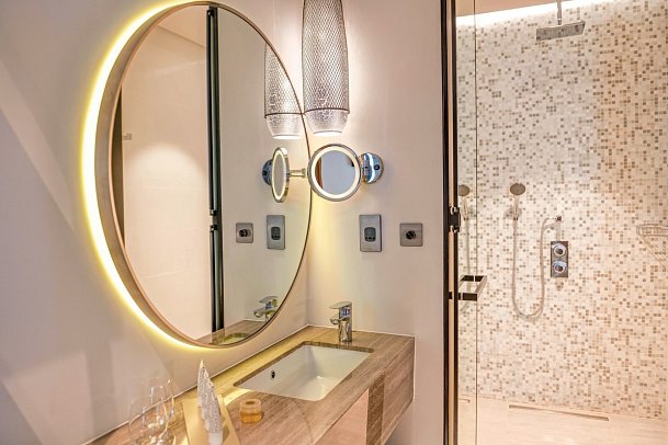 Grand Mercure Dubai City