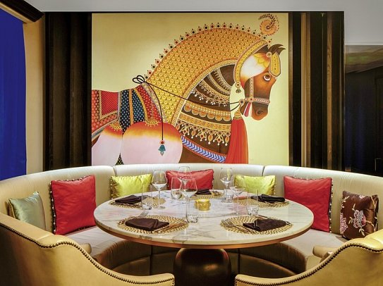 Taj Dubai - Restaurant 