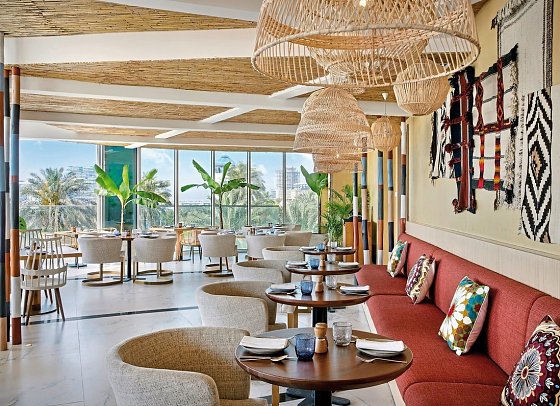 W Dubai – Mina Seyahi - Restaurant „Ginger Moon“