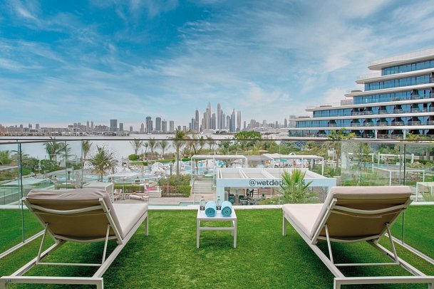 W Dubai - The Palm - Wohneispiel Spectacular Room with Terrace (Zimmercodierung DB4)