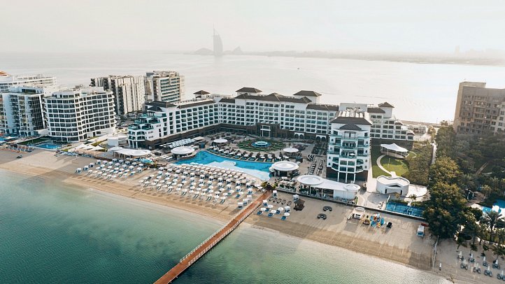 Taj Exotica Resort & Spa The Palm Dubai