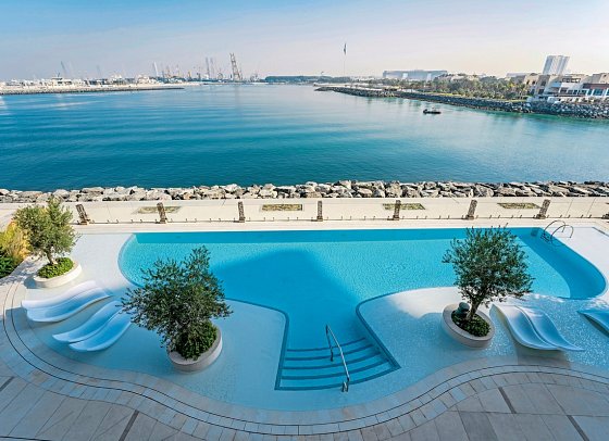 Hyatt Centric Jumeirah Dubai