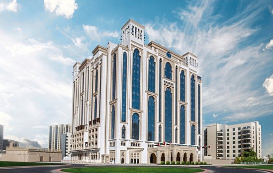 Al Jaddaf Rotana Suite Hotel