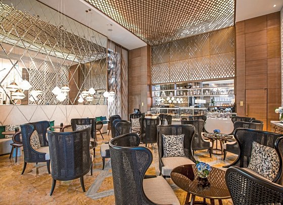 Al Jaddaf Rotana Suite Hotel