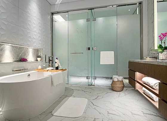Al Jaddaf Rotana Suite Hotel