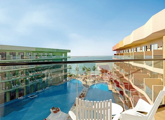 voco Dubai Monaco the Heart of Europe - Wohnbeispiel Premium Pool and Sea View with Balcony (Zimmercodierung DB4)