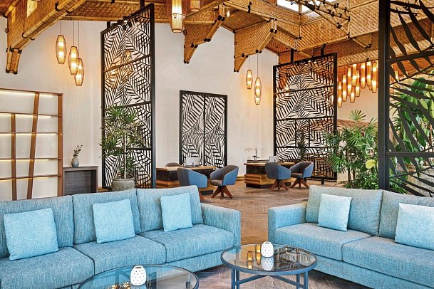 Anantara World Islands Dubai Resort