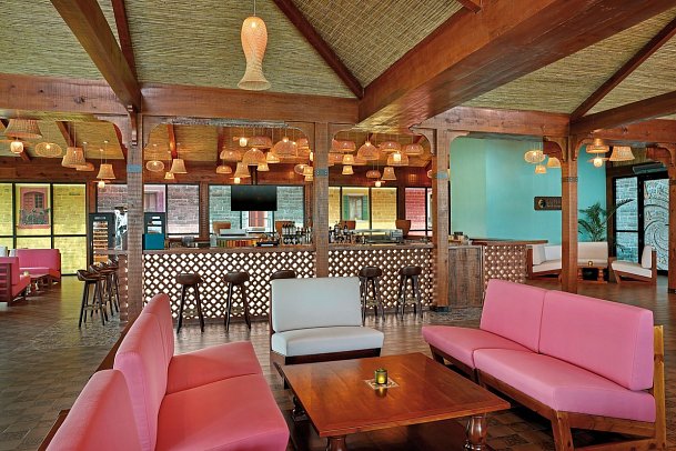 Anantara World Islands Dubai Resort