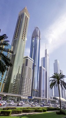 Erlebnisreiches Dubai - Sheikh Zayed Road