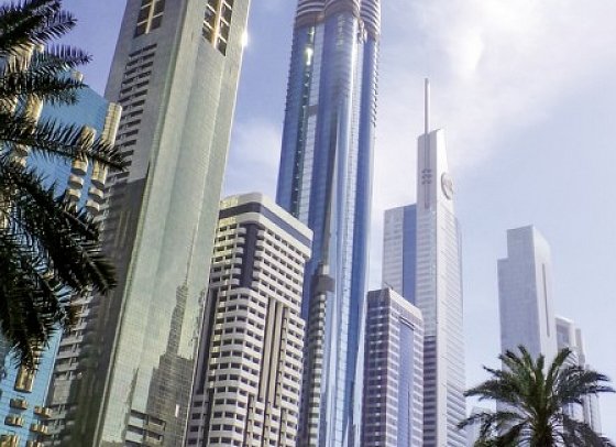 Erlebnisreiches Dubai - Sheikh Zayed Road