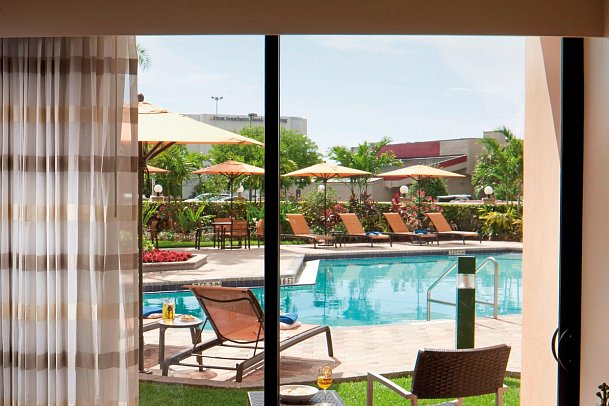 Courtyard Fort Lauderdale East