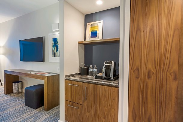 B Ocean Fort Lauderdale