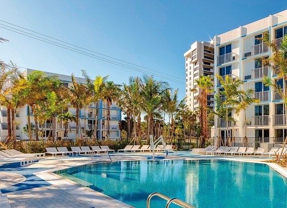 Plunge Beach Resort
