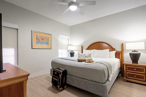 Pink Shell Beach Resort & Marina