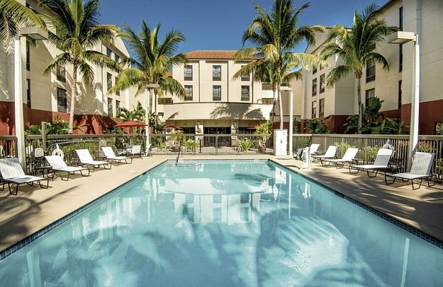 Hampton Inn Fort Myers Beach Sanibel Gateway