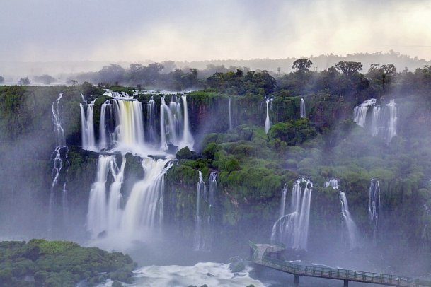 Höhepunkte Brasiliens - Iguassú-Wasserfälle
