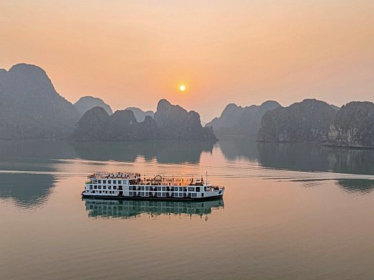Halong Bucht an Bord der Indochine Grand (2 Nächte) - Indochine Grand Cruise