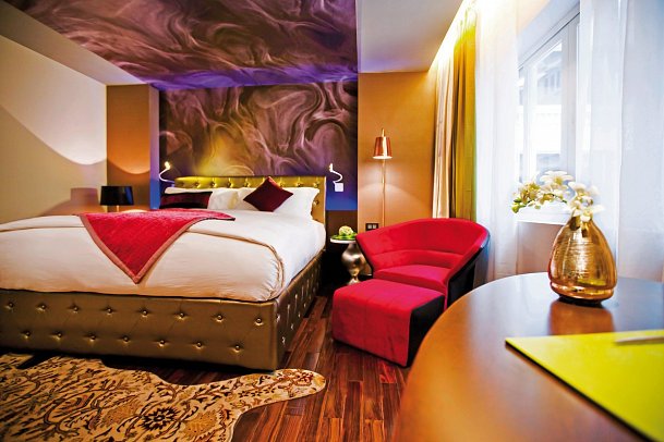 Hotel de l'Opera Hanoi - MGallery by Sofitel - Wohnbeispiel Lopera Grand Deluxe (Zimmercodierung UD2)