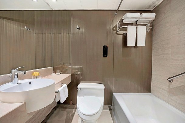 The Kowloon Hotel - Beispiel Bad