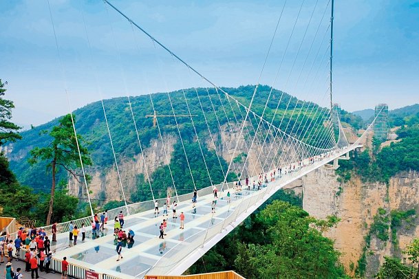 China - Natur & Kultur (Gruppenreise) - Glasbodenbrücke, Zhangjiajie NP