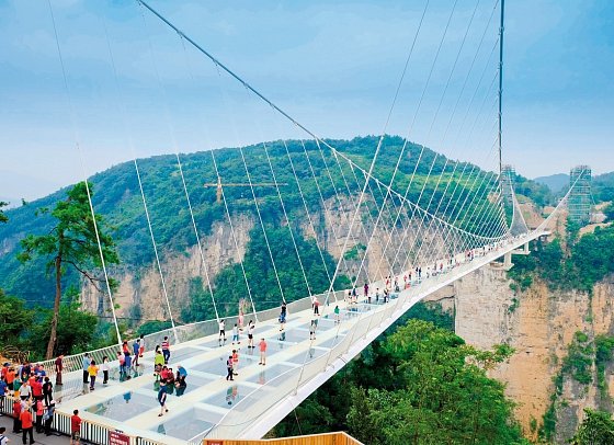 China - Natur & Kultur (Gruppenreise) - Glasbodenbrücke, Zhangjiajie NP