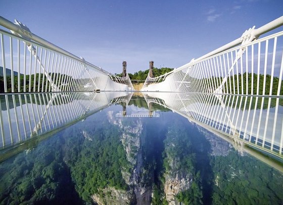 China - Natur & Kultur (Gruppenreise) - Zhangjiajie Glasbrücke