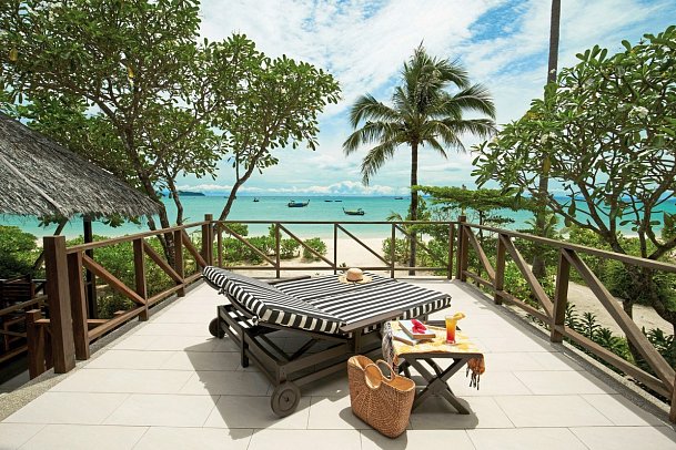 SAii Phi Phi Island Village - Wohnbeispiel Beachfront Junior Suite (Zimmercodierung JBO)