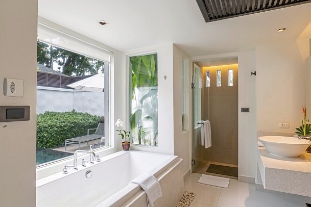 The Racha - Wohnbeispiel Grand Deluxe Villa Partial Seaview (Zimmercodierung VDN)