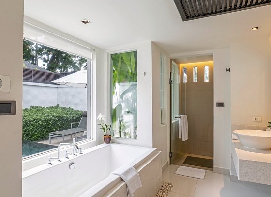 The Racha - Wohnbeispiel Grand Deluxe Villa Partial Seaview (Zimmercodierung VDN)